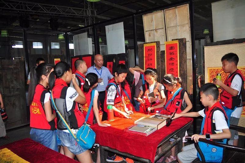 我寄愁心与明月，随风直到夜郎西是什么意思？游戏画面